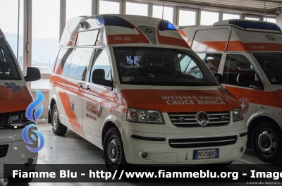 Volkswagen Transporter T5
Croce Bianca Bolzano
Weisses Kreuz Bozen
Allestita Ambulanz Mobile - Hornis Silver
WK 403 - 575
PC ZS 0DC
Parole chiave: Volkswagen Transporter_T5 Ambulanza PCZS0DC