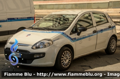 Fiat Punto Evo
Misericordia di Firenze
Servizi Sociali
CODICE AUTOMEZZO: 108
Parole chiave: Fiat Punto_Evo