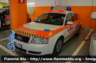 Audi A6 Avant III serie
Croce Bianca Bolzano
Weisses Kreuz Bozen
ORG - Organisatorischer Leiter Rettungsdienst
Responsabile Organizzativo dei Soccorsi
Allestimento Binz
WK 402 - 528
PC ZS 06F
Parole chiave: Audi A6_Avant_IIIserie PCZS06F