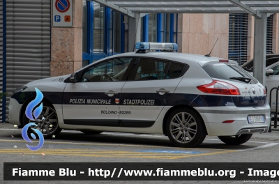 Renault Megane III serie
Polizia Municipale - Stadtpolizei
Bolzano - Bozen
Parole chiave: Renault Megane_IIIserie