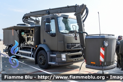 Volvo FL III serie
Aeronautica Militare Italiana
46° Brigata Aerea
Sghiacciatore
Allestito Vestergaard Company
Modello The Elephant
Parole chiave: Volvo FL_IIIserie