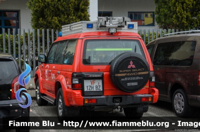 Mitsubishi Pajero Lwb III serie
Vigili del Fuoco
Corpo Volontario di S. Antonio Pozzo - St. Anton Pfuss (BZ)
VF 1ZH BZ
Parole chiave: Mitsubishi Pajero_Lwb_IIIserie VF1ZHBZ Civil_Protect_2016