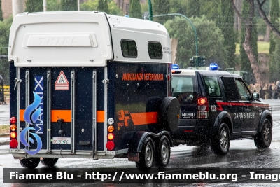 carrello trailer Thiel Matrix
Carabinieri
4° Reggimento a Cavallo
Ambulanza Veterinaria
Allestimento Thiel
Rimorchio CC BY 741
Parole chiave: Thiel Matrix CCBY741