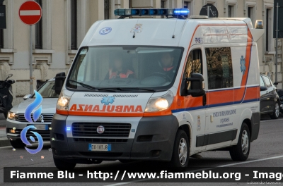 Fiat Ducato X250
Mediolanum Soccorso Milano
M 2
Parole chiave: Fiat Ducato_X250 Ambulanza