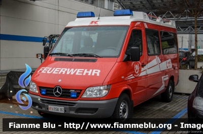 Mercedes-Benz Sprinter II serie
Vigili del Fuoco
Unione Distrettuale Alta Val Venosta
Corpo Volontario di Sluderno (BZ)
Freiwillige Feuerwehr Schluderns
VF 15A BZ
Parole chiave: Mercedes-Benz Sprinter_IIserie VF15ABZ Civil_Protect_2016