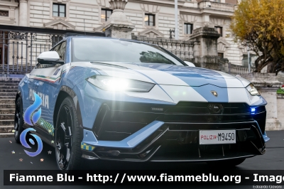 Lamborghini Urus Performante
Polizia di Stato
Polizia Stradale
POLIZIA M9450
Parole chiave: Lamborghini Urus_Performante POLIZIAM9450