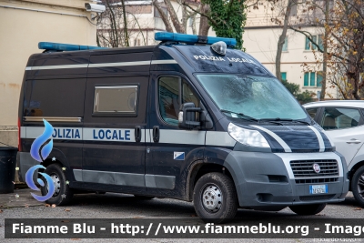 Fiat Ducato X250
Polizia Locale Venezia
POLIZIA LOCALE YA 627 AL
Parole chiave: Fiat Ducato_X250 POLIZIALOCALEYA627AL