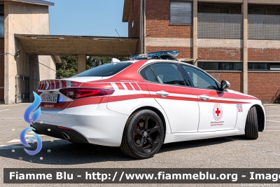 Alfa-Romeo Nuova Giulia
Croce Rossa Italiana
Comitato Provinciale di Piacenza
Allestimento Bertazzoni
CRI 684 AG
Parole chiave: Alfa-Romeo Nuova_Giulia CRI684AG