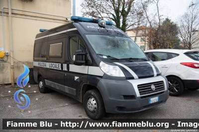 Fiat Ducato X250
Polizia Locale Venezia
POLIZIA LOCALE YA 627 AL
Parole chiave: Fiat Ducato_X250 POLIZIALOCALEYA627AL