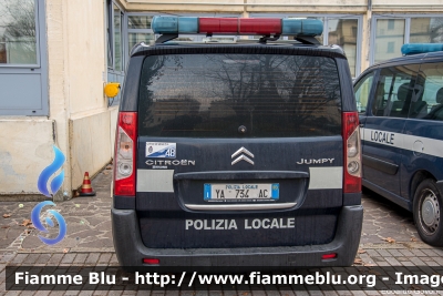 Citroën Jumpy III serie
Polizia Locale Venezia
POLIZIA LOCALE YA 734 AC
Parole chiave: Citroën Jumpy_IIIserie POLIZIALOCALEYA734AC