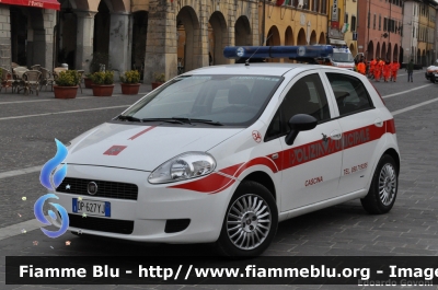 Fiat Grande Punto
34 - Polizia Municipale Cascina (PI)
Allestito Ciabilli
Parole chiave: Fiat Grande_Punto