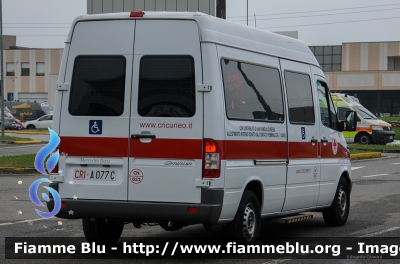 Mercedes-Benz Sprinter II serie
Croce Rossa Italiana
Comitato Locale di Cuneo
CRI A077C
Parole chiave: Mercedes-Benz Sprinter_IIserie CRIA077C Reas_2014