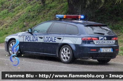 Alfa Romeo 159 Sportwagon
Polizia Locale Comune di Valeggio sul Mincio (VR)
Allestita Polar Special Car
POLIZIA LOCALE YA 847 AC
Parole chiave: Alfa-Romeo 159_Sportwagon POLIZIALOCALEYA847AC