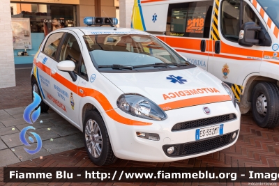 Fiat Punto VI serie
Misericordia di Pisa
Allestimento Maf
Codice Automezzo: 103
Parole chiave: Fiat Punto_VIserie