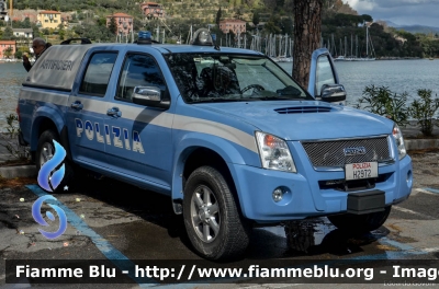 Isuzu D-Max I serie restyle
Polizia di Stato
Artificieri
Allestito Maritan
Decorazione Grafica Artlantis
POLIZIA H2972
Parole chiave: Isuzu D-Max_Iserie_restyle POLIZIAH2972 Fai_Varignano_2017