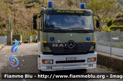 Mercedes-Benz Atego 1828 I serie
Carabinieri
Comando Carabinieri Unità per la tutela Forestale, Ambientale e Agroalimentare
CC DN 278
Ex Corpo Forestale dello Stato
Parco Nazionale delle Cinque Terre
Autobotte allestita BAI ricondizionata Fortini
CFS 425 AD
Parole chiave: Mercedes-Benz Atego_1828_Iserie CCDN278