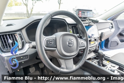 Volvo V60 II serie
Polizia di Stato
Polizia Stradale in servizio sulla rete autostradale di Autovie Venete
allestito Focaccia
POLIZIA M5129
Parole chiave: Volvo V60_IIserie POLIZIAM5129