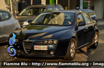 Alfa-Romeo 159
Aeronautica Militare Italiana
AM CL 210
Parole chiave: Alfa-Romeo 159 AMCL210 Festa_Polizia_2017