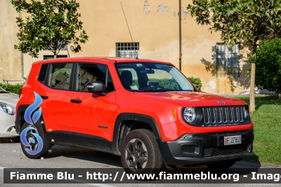 Jeep Renegade
Vigili del Fuoco
Comando Provinciale di Pisa
VF 27863
Parole chiave: Jeep Renegade VF27863 Giornate_della_Protezione_Civile_Pisa_2016