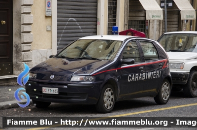 Fiat Punto II serie
Carabinieri
Comando Carabinieri Banca d'Italia
CC BT 443
Parole chiave: Fiat Punto_IIserie CCBT443