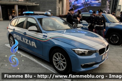 Bmw 318 Touring F31 restyle
Polizia di Stato
Polizia Stradale
Allestimento Marazzi
POLIZIA M1218
Parole chiave: Bmw 318_Touring_F31_restyle POLIZIAM1218 Festa_Polizia_2017