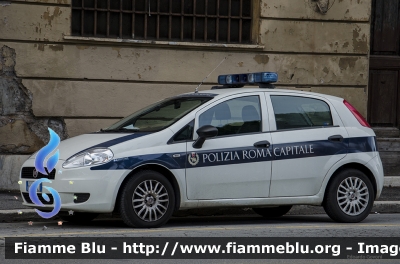 Fiat Grande Punto
Polizia Roma Capitale
Allestita Bertazzoni
POLIZIA LOCALE YA 664 AJ
Parole chiave: Fiat Grande_Punto POLIZIALOCALEYA664AJ