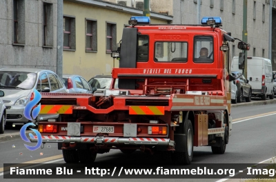 Iveco EuroCargo 100E21 I serie
Vigili del Fuoco
Comando Provinciale di Milano
Officina di via Messina
Allestimento Isoli
VF 27683
Parole chiave: Iveco EuroCargo_100E21_Iserie VF27683