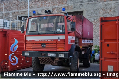 Man-Meccanica F99 4x4
Vigili del Fuoco
Comando Provinciale di Milano
VF 17421
Parole chiave: Man-Meccanica F99_4x4 VF17421