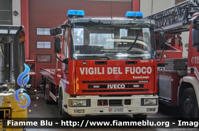 Iveco EuroCargo 100E21 I serie
Vigili del Fuoco
Comando Provinciale di Milano
Officina di via Messina
Allestimento Isoli
VF 27683
Parole chiave: Iveco EuroCargo_100E21_Iserie VF27683