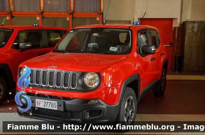 Jeep Renegade
Vigili del Fuoco
Comando Provinciale di Milano
VF 27765
Parole chiave: Jeep Renegade VF27765