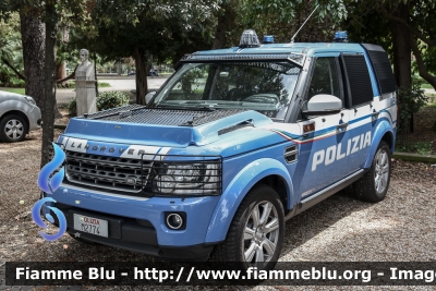 Land-Rover Discovery 4
Polizia di Stato
Reparto Mobile
Allestimento Marazzi 
Decorazione Grafica Artlantis
POLIZIA M2774
Parole chiave: Land-Rover Discovery_4 POLIZIAM2774 Festa_della_Polizia_2018