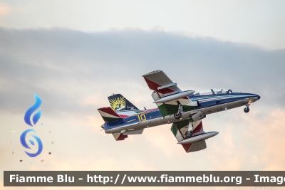 Aermacchi MB339PAN
Aeronautica Militare Italiana
313° Gruppo Addestramento Acrobatico
Stagione esibizioni 2021
60° anniversario PAN
Parole chiave: Aermacchi MB339PAN