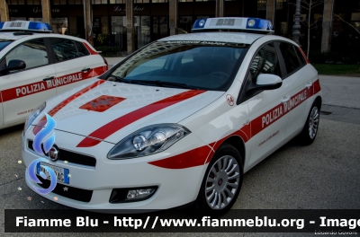 Fiat Nuova Bravo
Polizia Municipale San Miniato (PI)
Allestita Ciabilli
POLIZIA LOCALE YA 972 AG
Parole chiave: Fiat Nuova_Bravo POLIZIALOCALEYA972AG