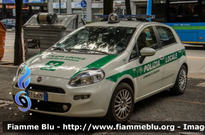 Fiat Punto VI serie
Polizia Locale Brescia
Parole chiave: Fiat Punto_VIserie