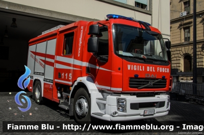 Volvo FL 290 III serie
Vigili del Fuoco
Comando Provinciale di Roma
AutoPompaSerbatoio
Allestimento BAI
VF 27031
Parole chiave: Volvo FL_290_IIIserie VF27031