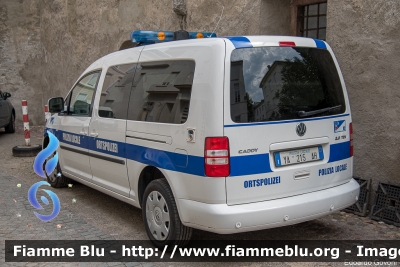 Volkswagen Caddy III serie restyle
Polizia Municipale - StadtPolizei
Merano - Meran (BZ)
Allestita Bertazzoni
POLIZIA LOCALE YA 215 AH
Parole chiave: Volkswagen Caddy_IIIserie_restyle POLIZIALOCALEYA215AH