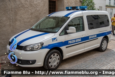 Volkswagen Caddy III serie restyle
Polizia Municipale - StadtPolizei
Merano - Meran (BZ)
Allestita Bertazzoni
POLIZIA LOCALE YA 215 AH
Parole chiave: Volkswagen Caddy_IIIserie_restyle POLIZIALOCALEYA215AH