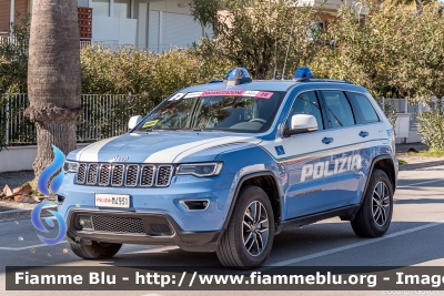 Jeep Grand Cherokee
Polizia di Stato
Polizia Stradale
POLIZIA M4931
in scorta alla Tirreno Adriatico 2022
Vettura "2"
Parole chiave: Jeep Grand_Cherokee POLIZIAM4931