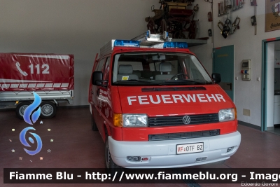 Volkswagen Transporter T4
Vigili del Fuoco
Unione Distrettuale Alta Val Venosta
Corpo Volontario di Laudes (BZ)
Freiwillige Feuerwehr Laatsch
VF 0TF BZ
Parole chiave: Volkswagen Transporter_T4 VF0TFBZ