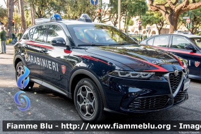 Alfa-Romeo Tonale
Carabinieri
Nucleo Operativo Radiomobile
Allestimento FCA
CC EG 455
Parole chiave: Alfa-Romeo Tonale CCEG455 Festa_della_Republica_2023