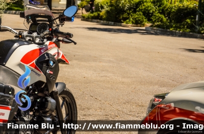 Bmw G650 GS II serie
Polizia Municipale Forte dei Marmi (LU)
Allestita Bertazzoni Veicoli Speciali
POLIZIA LOCALE YA 01036
Parole chiave: Bmw G650_GS_IIserie POLIZIALOCALEYA01036