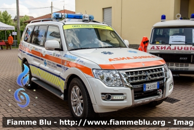 Mitsubishi Pajero Lwb IV serie
Pubblica Assistenza Croce Azzurra Traversetolo (PR)
Codice Automezzo: 50
Allestita Ambitalia
Parole chiave: Mitsubishi Pajero_Lwb_IVserie Ambulanza