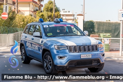 Jeep Grand Cherokee
Polizia di Stato
Polizia Stradale
POLIZIA M4931
in scorta alla Tirreno Adriatico 2022
Vettura "2"
Parole chiave: Jeep Grand_Cherokee POLIZIAM4931