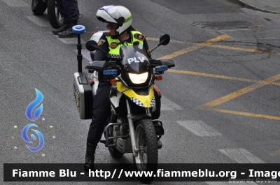 Bmw F650GS I serie
España - Spagna
Policia Local Valencia
Parole chiave: Bmw F650GS_Iserie