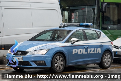 Seat Leon III serie restyle
Polizia di Stato
Squadra Volante 
Allestimento NCT Nuova Carrozzeria Torinese
Decorazione Grafica Artlantis
POLIZIA M3401
Parole chiave: Seat Leon_IIIserie_restyle POLIZIAM3401