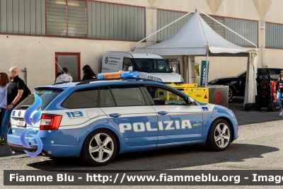 Skoda Octavia RS Wagon IV serie
Polizia di Stato
Polizia Stradale
Autostrada A21 Brescia - Piacenza
Allestimento Bertazzoni Veicoli Speciali
Decorazione Grafica Artlantis
POLIZIA M0403
Parole chiave: Skoda Octavia_RS_Wagon_IVserie POLIZIAM0403 Reas_2017