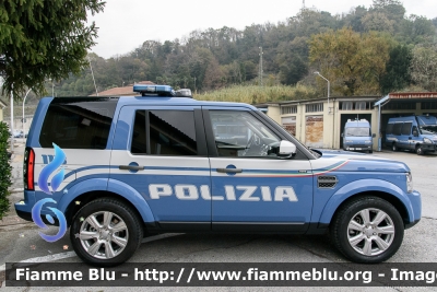 Land-Rover Discovery 4
Polizia di Stato
Reparto Prevenzione Crimine
Unità Operativa di Primo Intervento
Allestimento Marazzi
Decorazione Grafica Artlantis
POLIZIA M2607
Parole chiave: Land-Rover Discovery_4 POLIZIAM2607