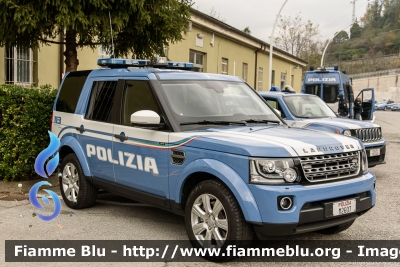 Land-Rover Discovery 4
Polizia di Stato
Reparto Prevenzione Crimine
Unità Operativa di Primo Intervento
Allestimento Marazzi
Decorazione Grafica Artlantis
POLIZIA M2607
Parole chiave: Land-Rover Discovery_4 POLIZIAM2607