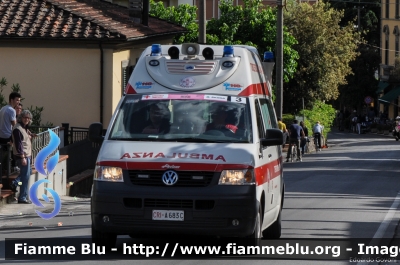 Volkswagen Transporter T5
Croce Rossa Italiana
Comitato Locale di Lipomo
Allestita Aricar
Scorta al Giro d'Italia 2012
CRI A683C
Parole chiave: Volkswagen Transporter_T5 Ambulanza CRIA683C Giro_Italia_2012