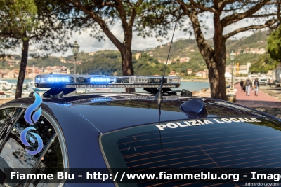 Alfa-Romeo Nuova Giulia
Polizia Locale Bardolino (VR)
Allestimento Bertazzoni Veicoli Speciali
Linea Pi-Elle
POLIZIA LOCALE YA 589 AF
Parole chiave: Alfa-Romeo Nuova_Giulia POLIZIALOCALEYA589AF